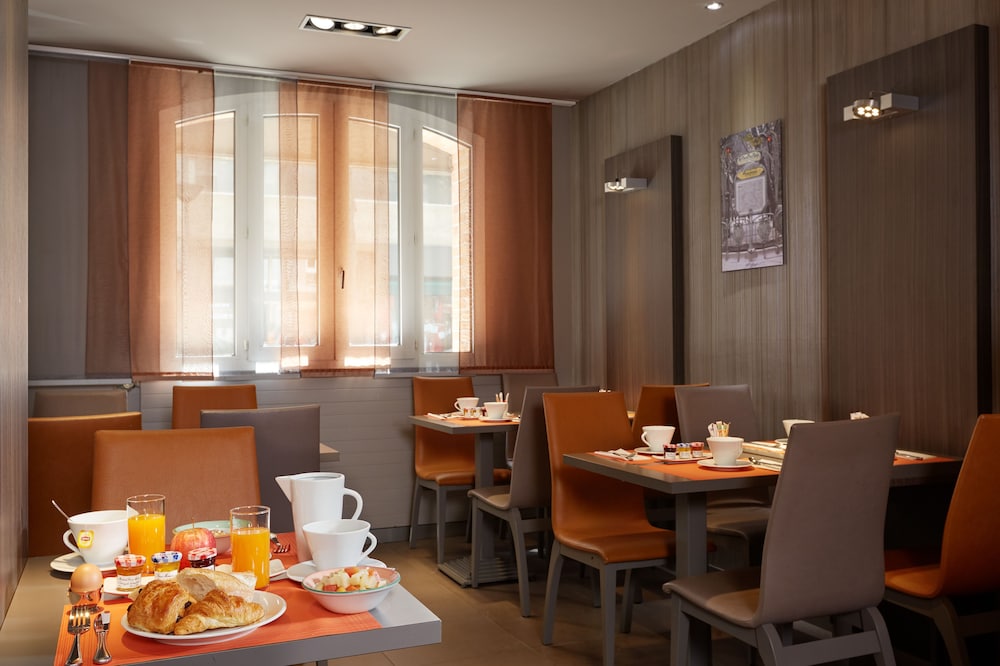 Hotel Beaugrenelle Saint-Charles 51/57
