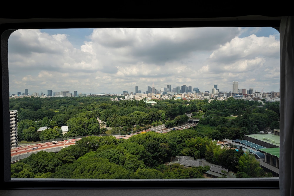 Hotel New Otani Tokyo Garden Tower 66/69