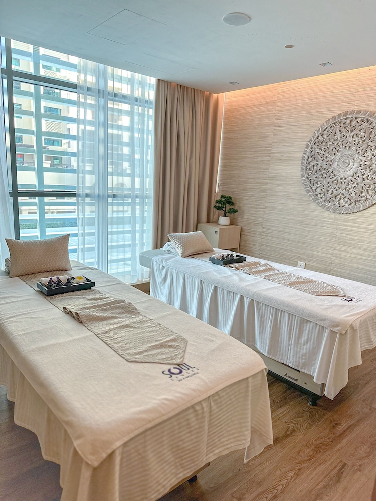 NH Collection Dubai The Palm 9/50
