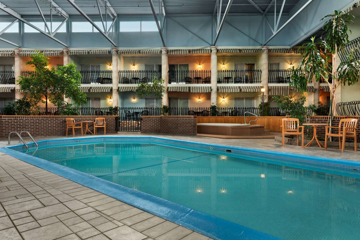 Ramada By Wyndham Fredericton 2/37