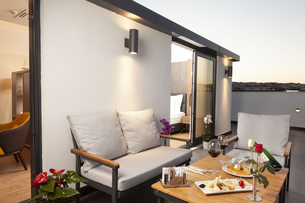 Granbella Hotel 42/59