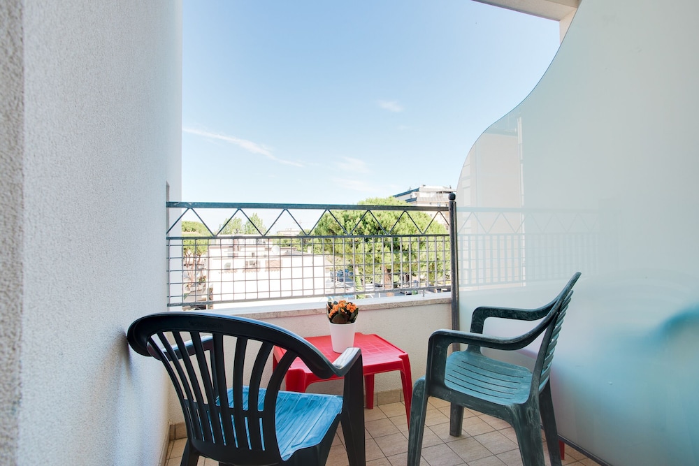 Hotel Villa Maria 37/48