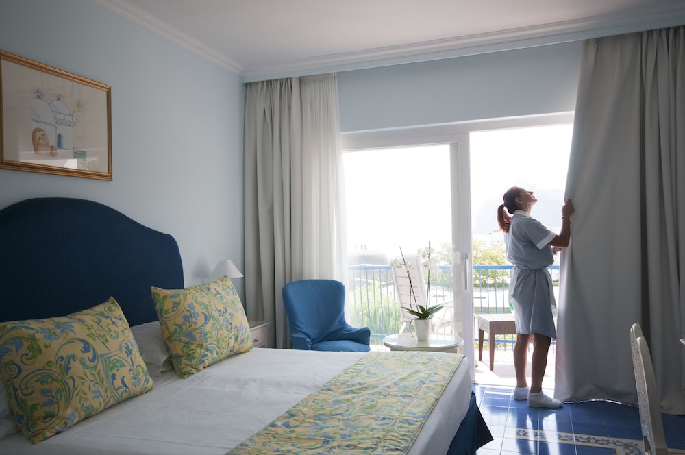 Punta Molino Beach and Resort Spa 15/82