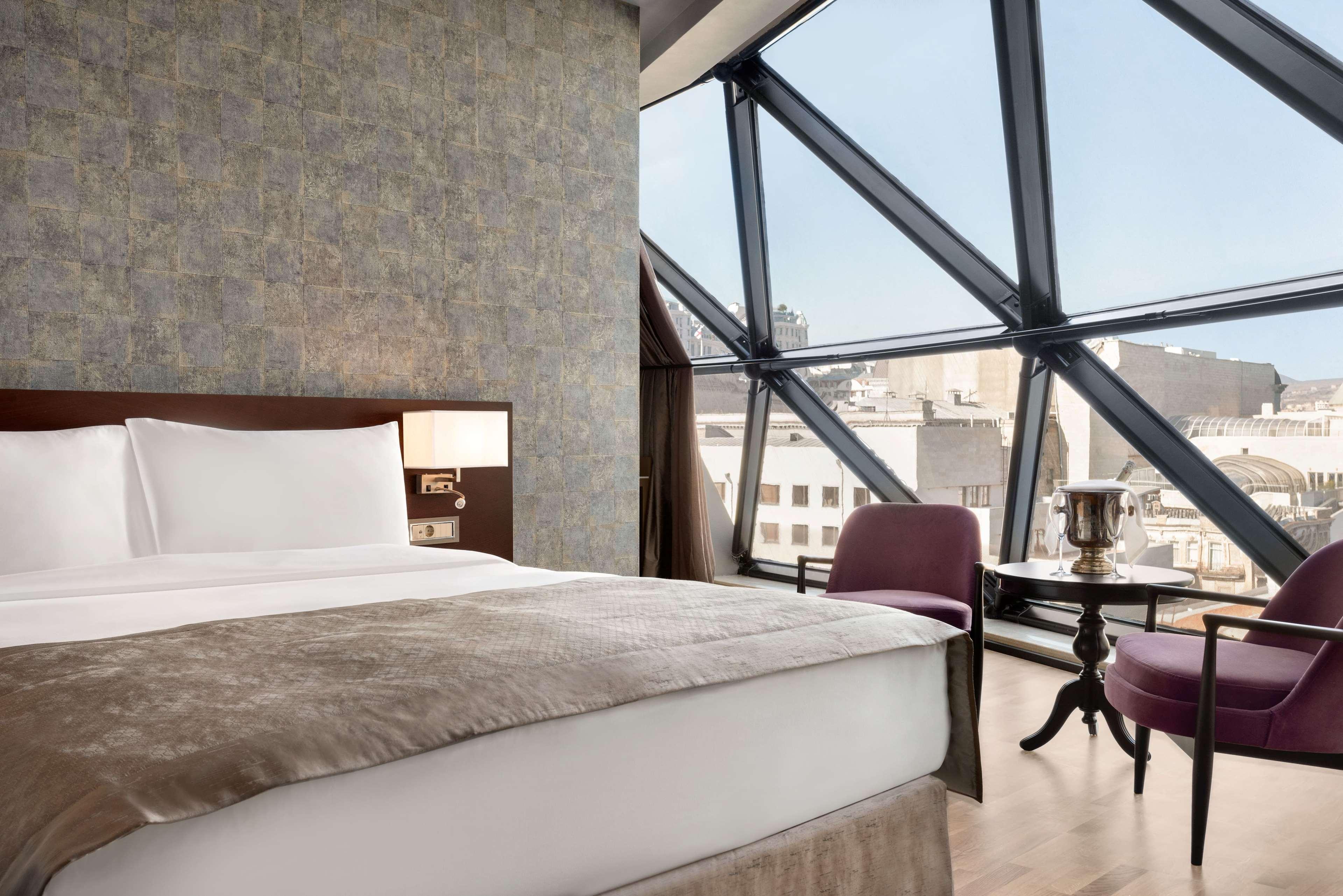 Ambassador, Suite