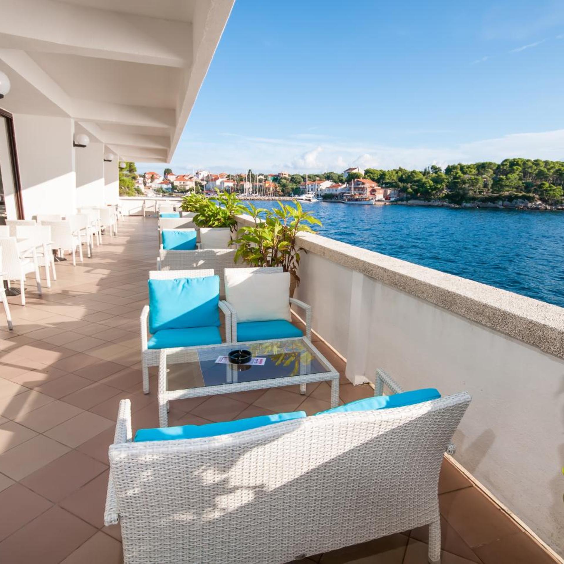 Lavanda Hotel 15/50