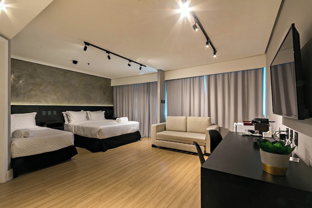 You Stay at Vila Olimpia - ITC 8/50