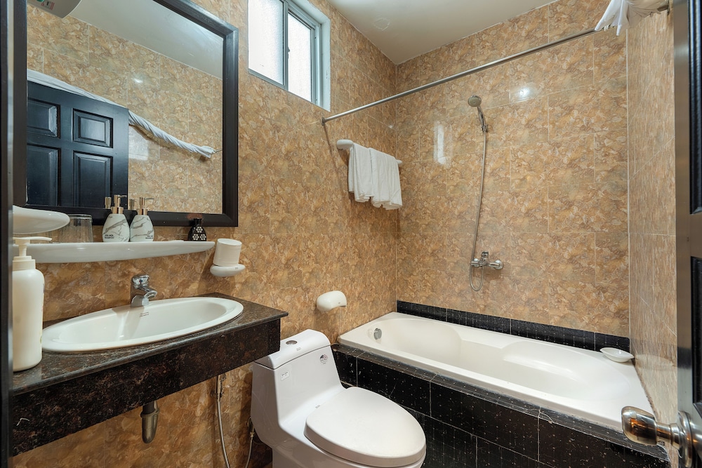 Golden Bell Homestay 56/57