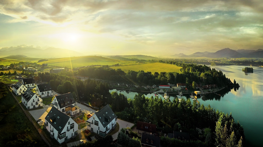 Maladinovo Resort 44/50