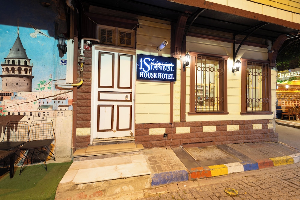 Home Sultanahmet 25/50