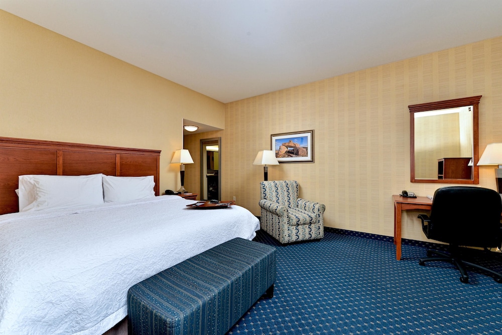 Hampton Inn Ellsworth/Bar Harbor 17/41