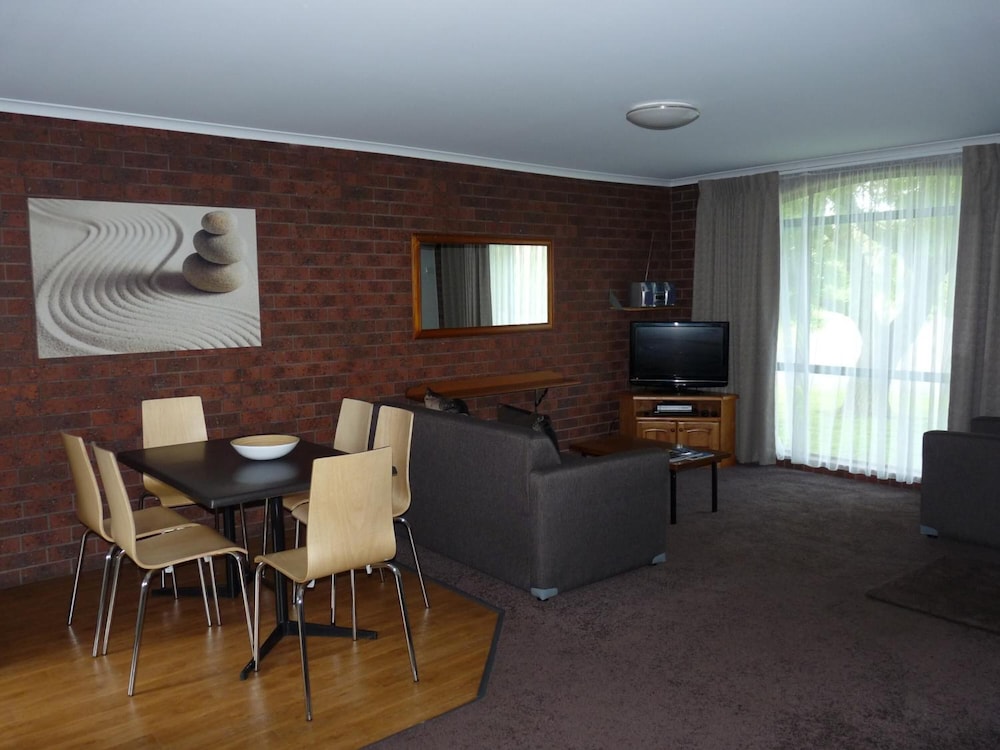 BARWON VALLEY LODGE 31/64