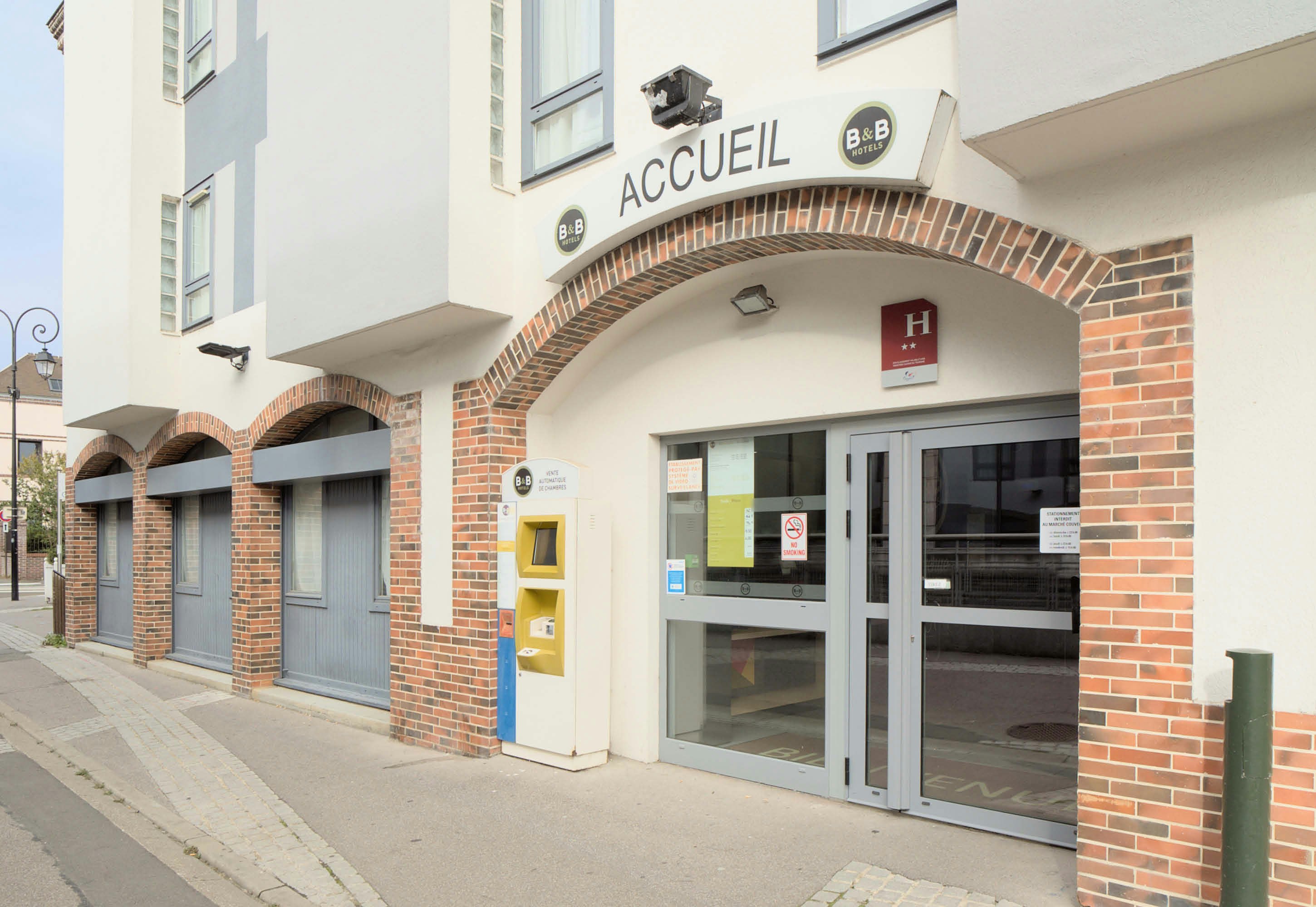B&B HOTEL Dreux Centre in DREUX