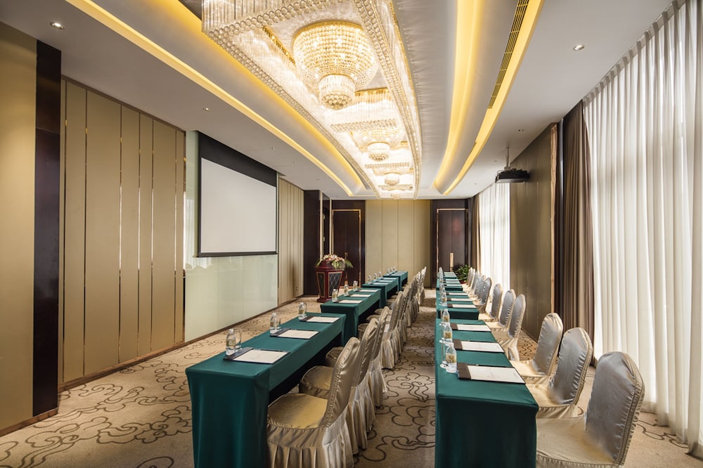 ROYAL CENTURY HOTEL SHANGHAI 29/35