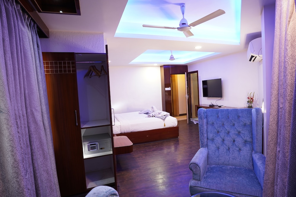 Hotel Emirates 17/38