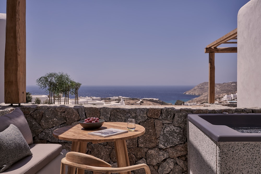 Archipelagos All Suites 40/50