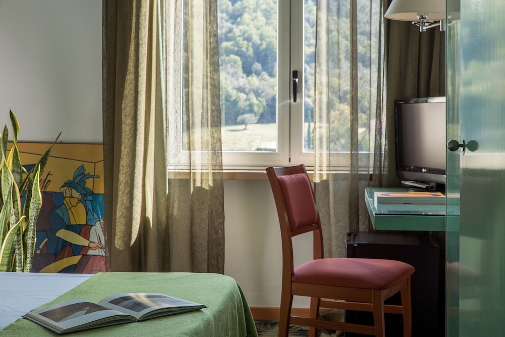 Arca Hotel 25/66