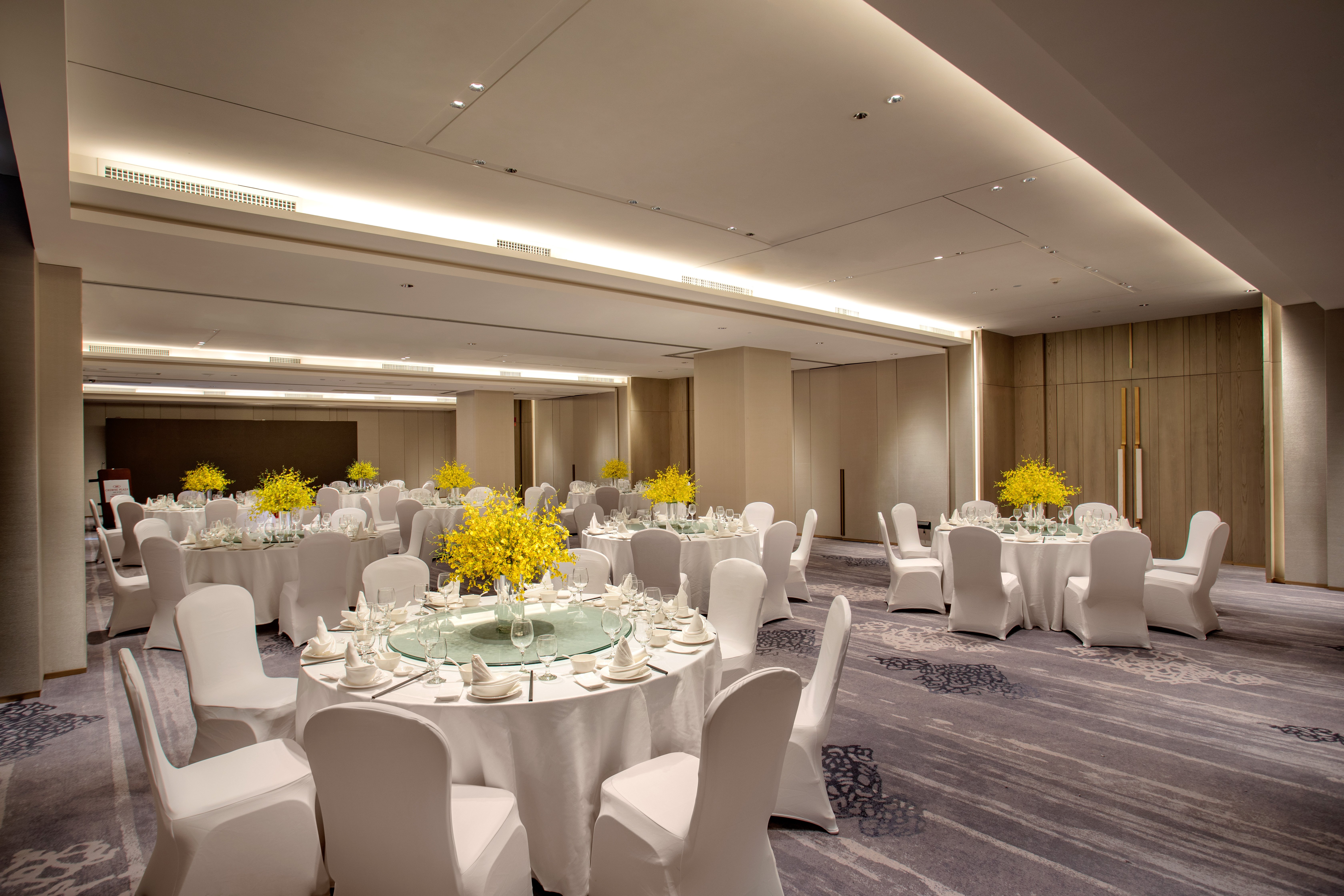Crowne Plaza Fuzhou South 57/65