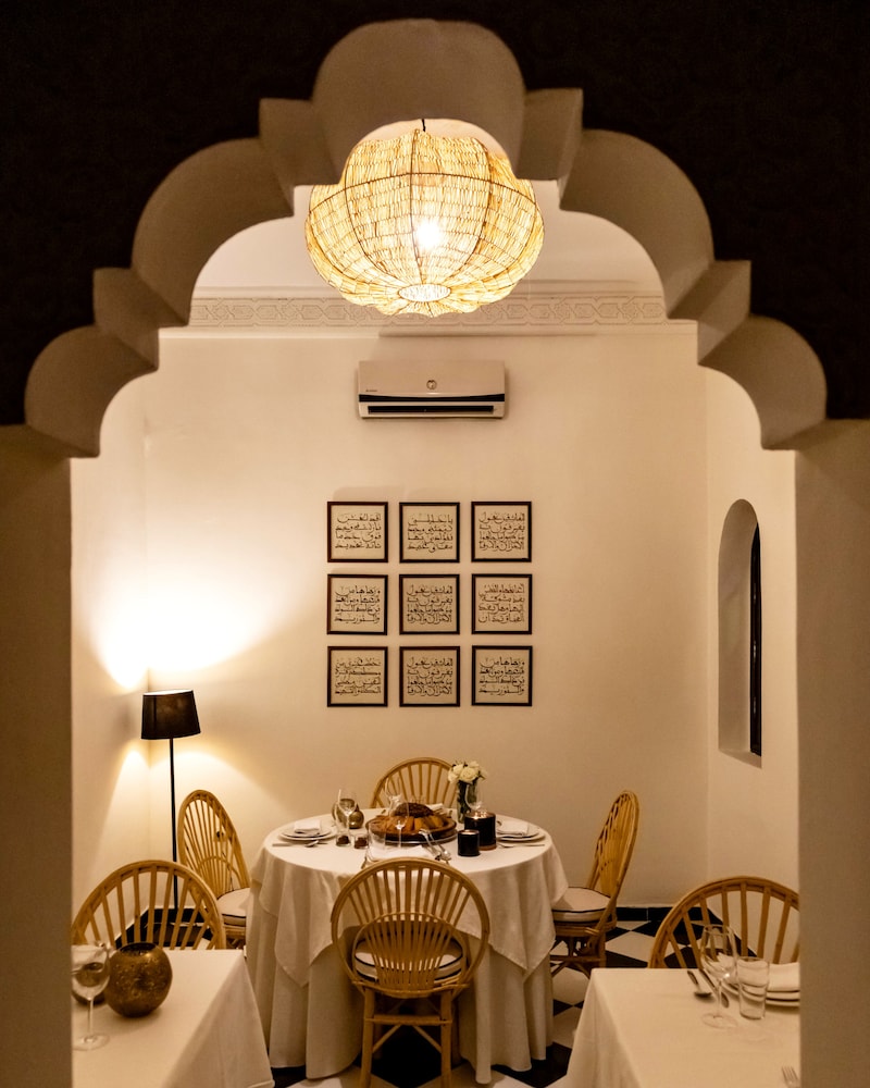 Riad Yakimour 36/48