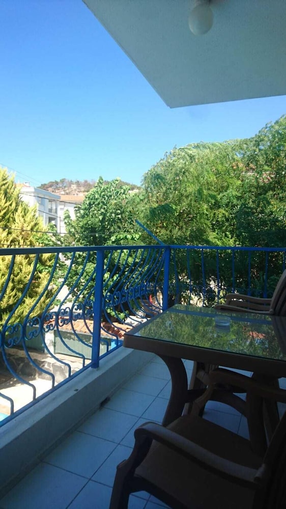Koz Marigold Suites and Apartments 26/46