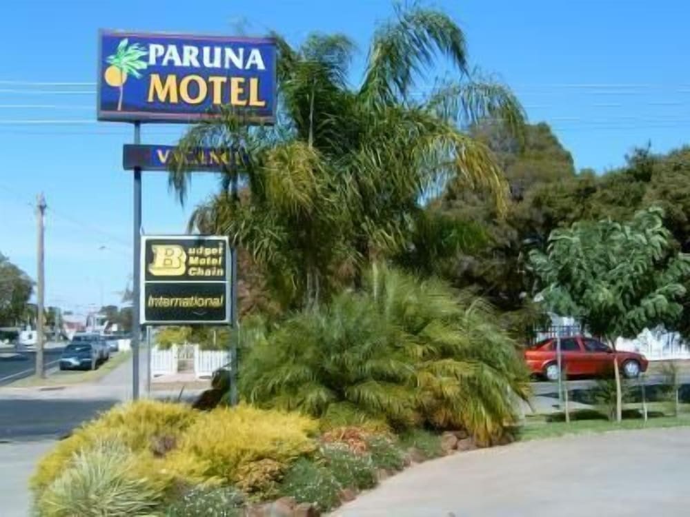 Paruna Motel 31/36