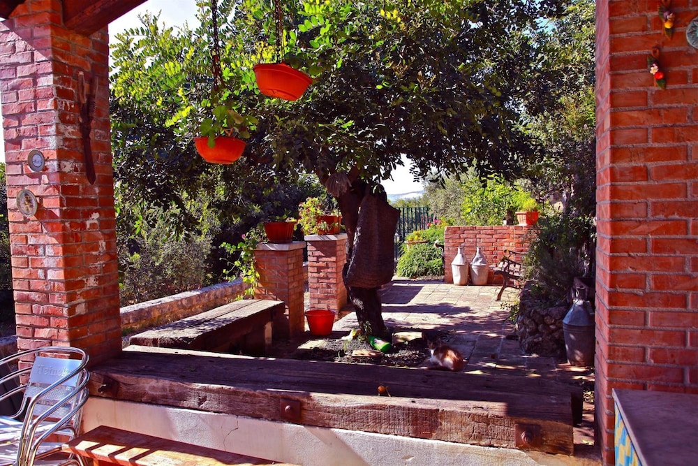 B&B La Ginestra 45/50