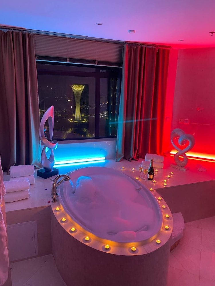 Beijing Palace Soluxe Hotel Astana 26/50