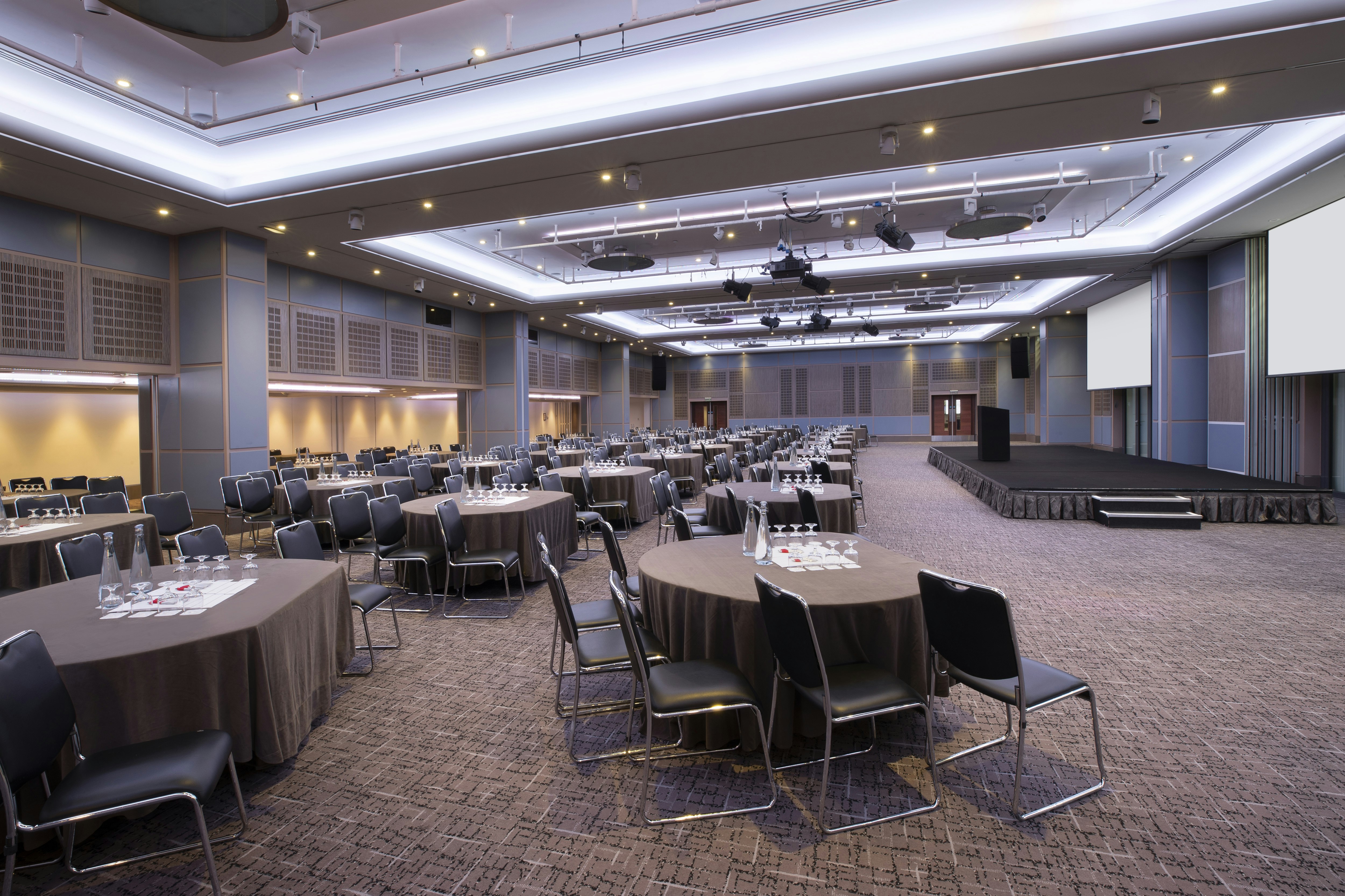 Leonardo Royal Hotel London Tower Bridge 30/38