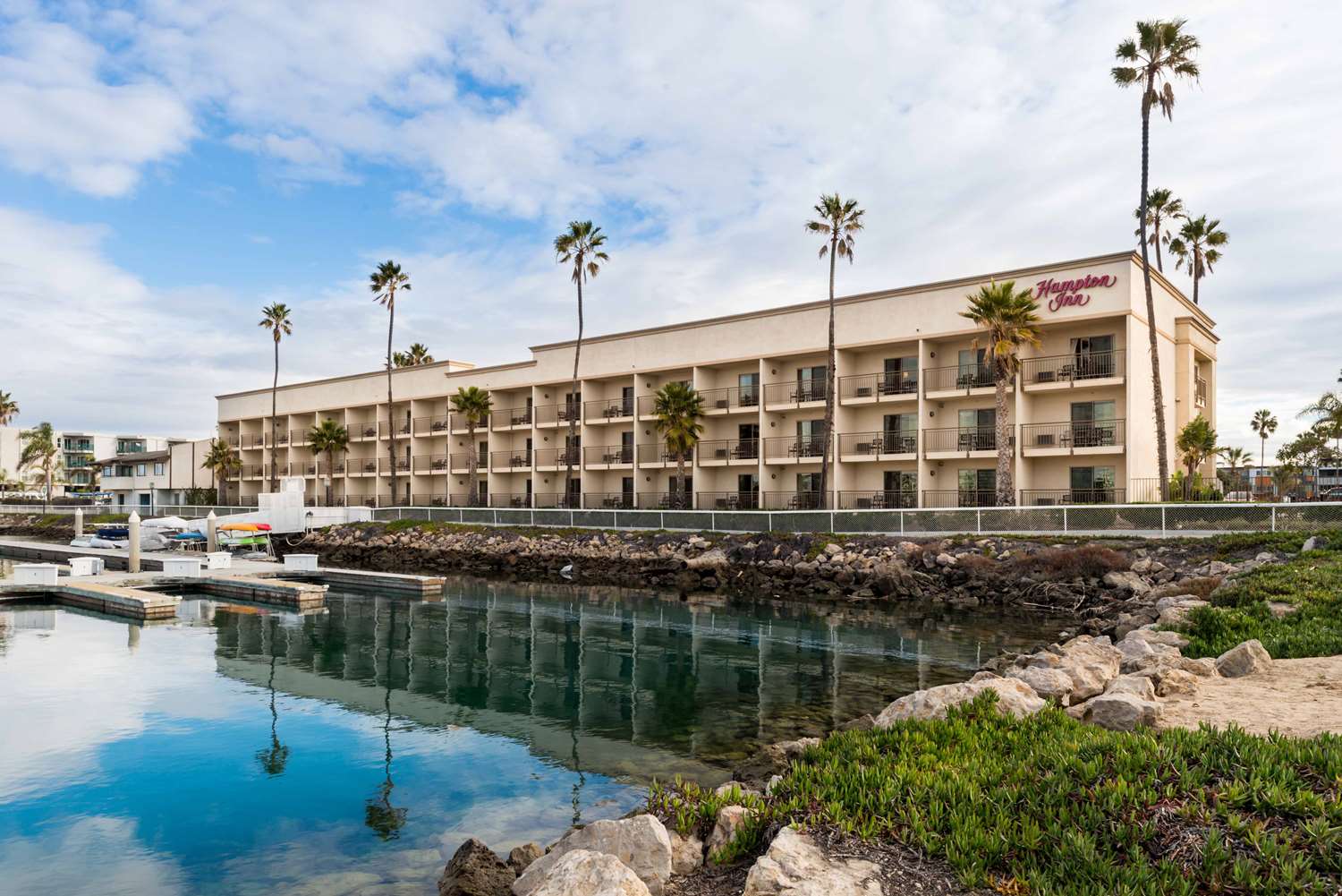 Hampton Inn Channel Islands Harbor 4/65