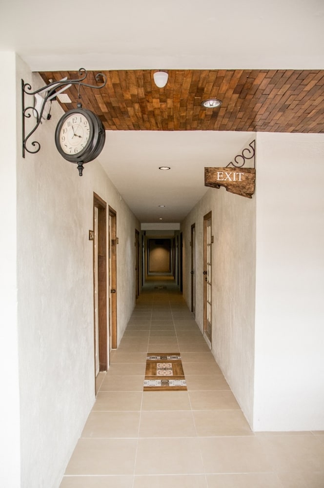 Hotel Avenija 4/20