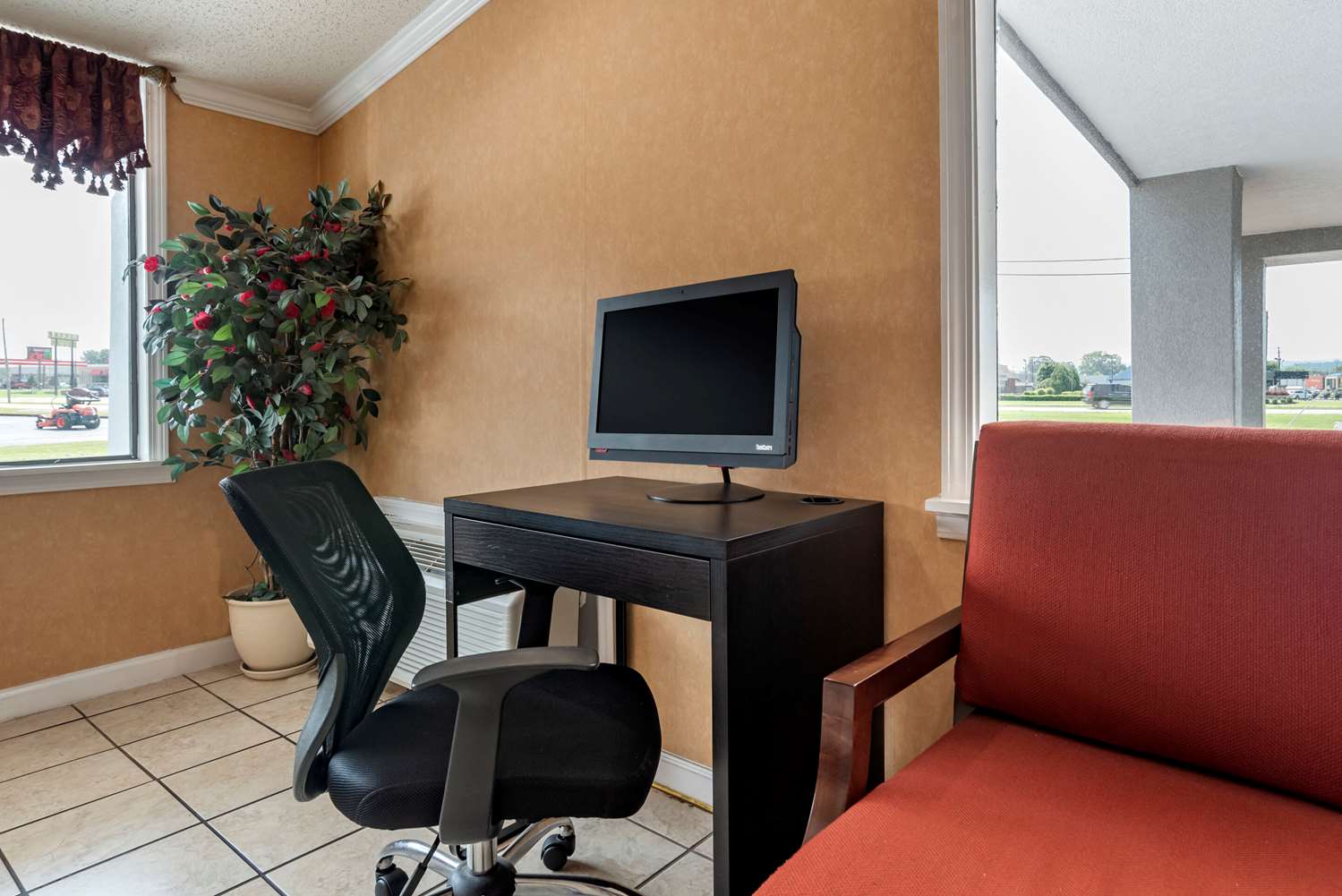 Econo Lodge Oxford near Choccolocco Park 27/37