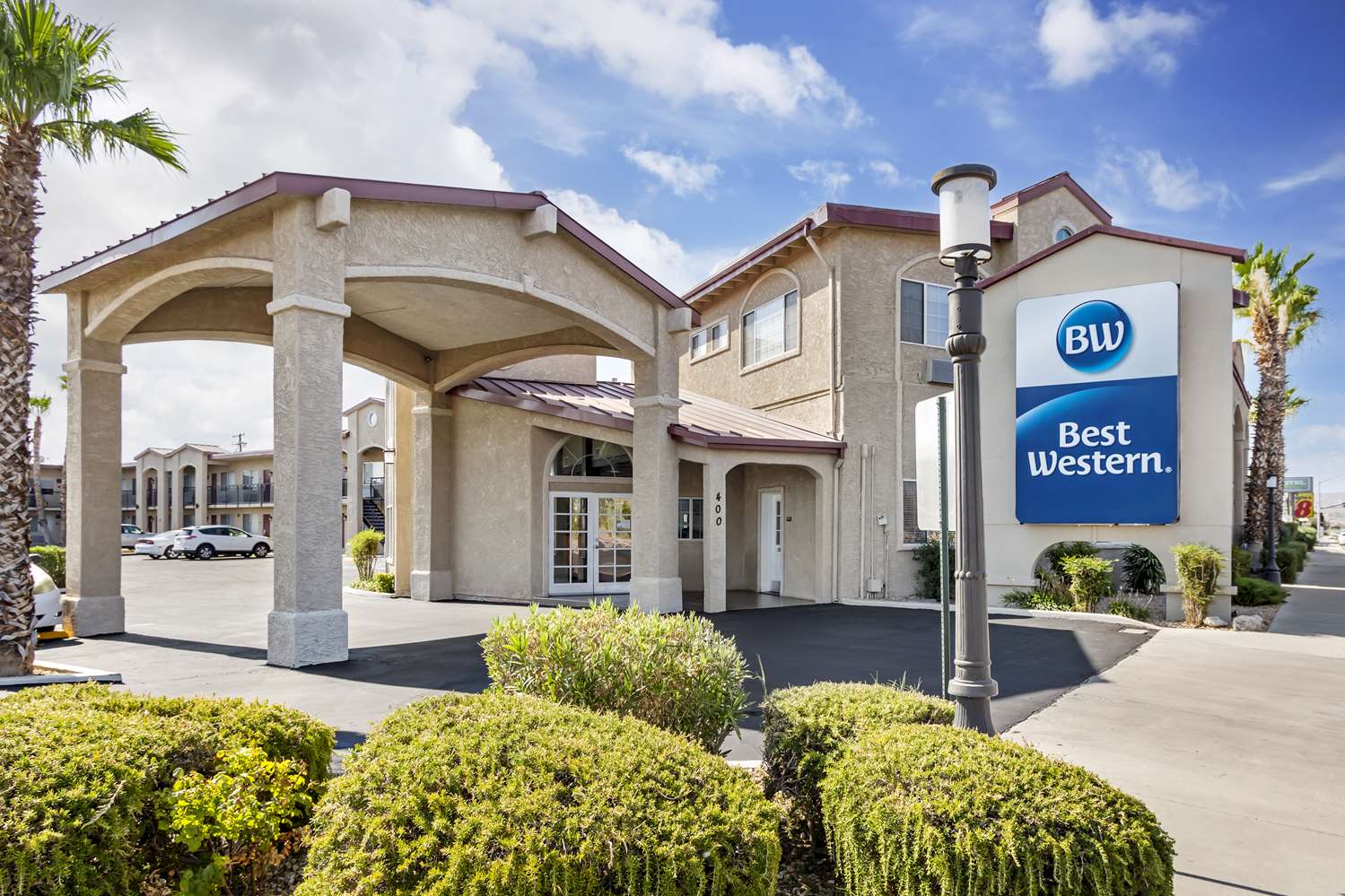 Best Western China Lake Inn 2/24