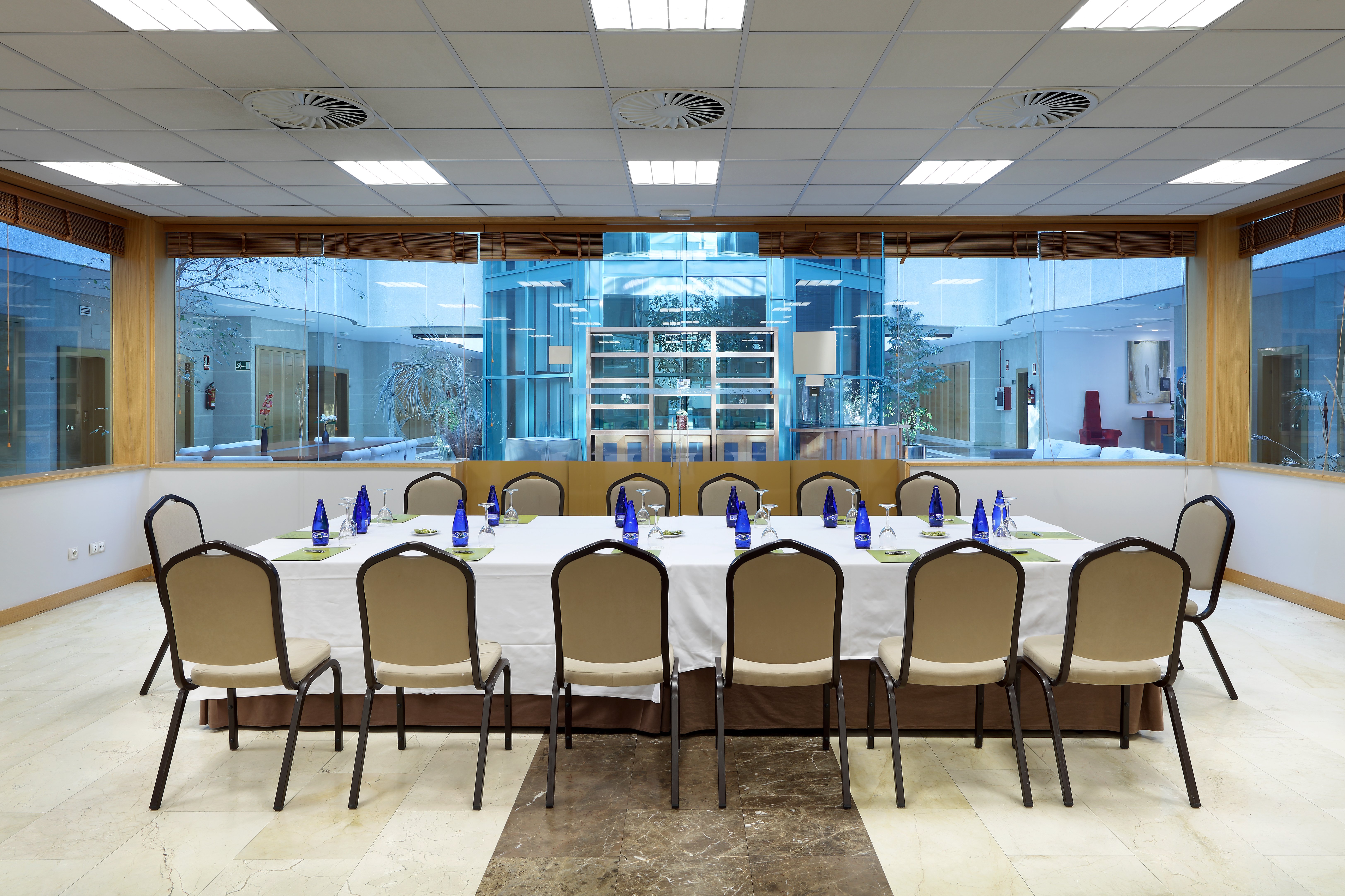 Exe Gran Hotel Almenar 38/50