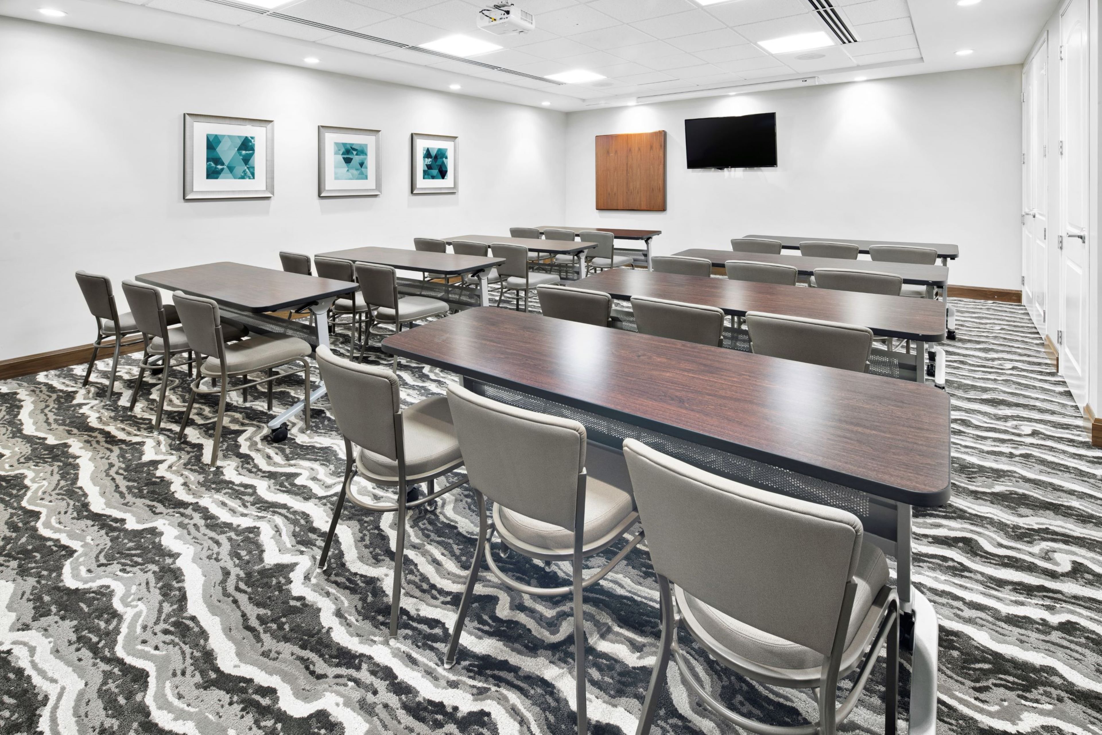 Staybridge Suites Irvine John Wayne Airport An Ihg Hotel 50/61