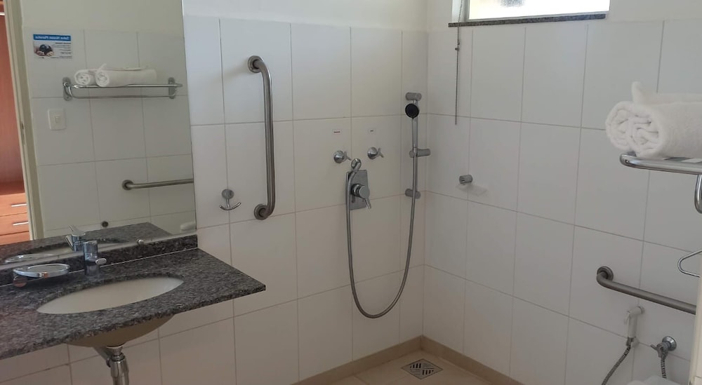 Hotel Agua das Araras 47/50