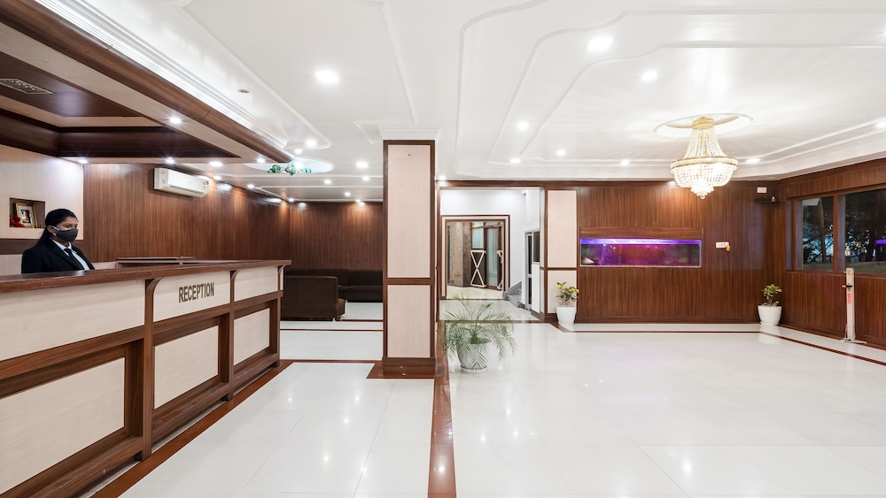 NIRANJANA HOTEL 2/50