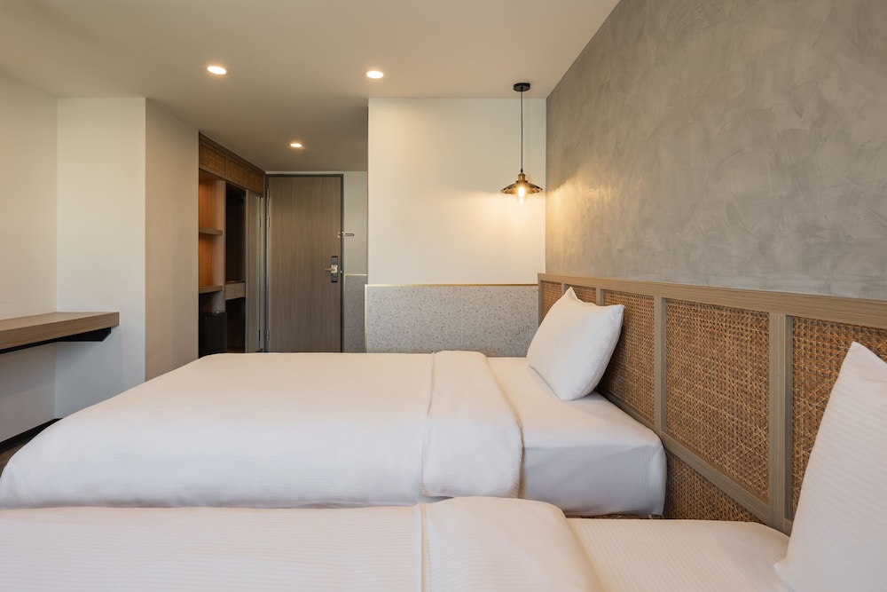 Kindness Hotel Yuanlin 19/50