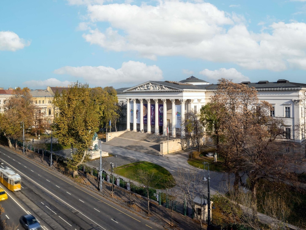 Mercure Budapest Korona Hotel in BUDAPEST