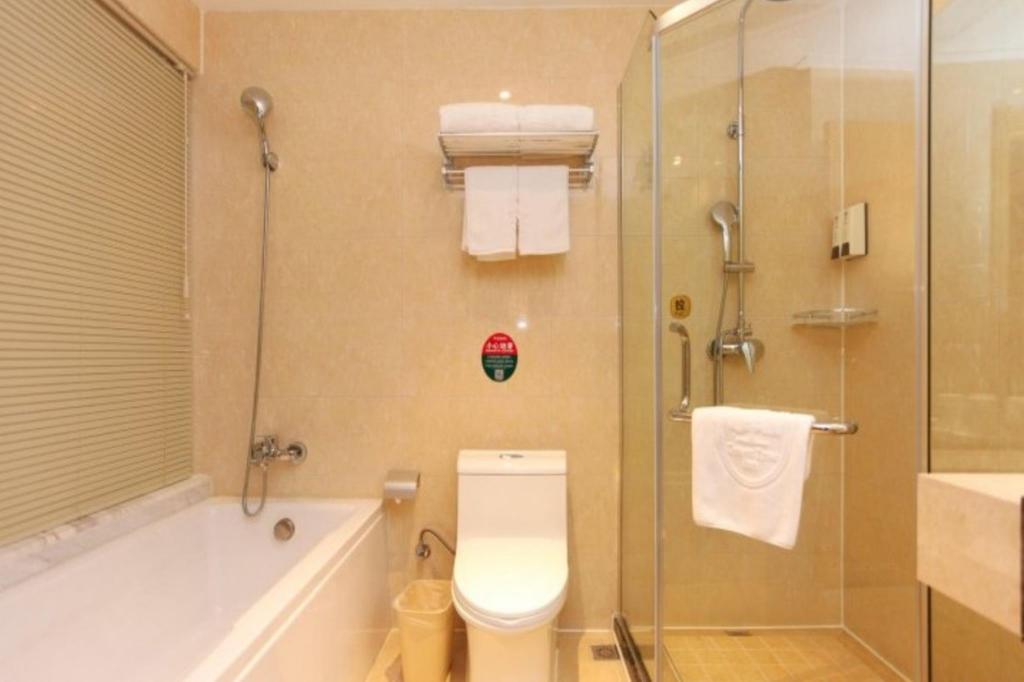 GreenTree Inn Jiangsu Wuxi Jiangyin Yunting Changshan Avenue ChenGYAng Road Business Hotel 36/37