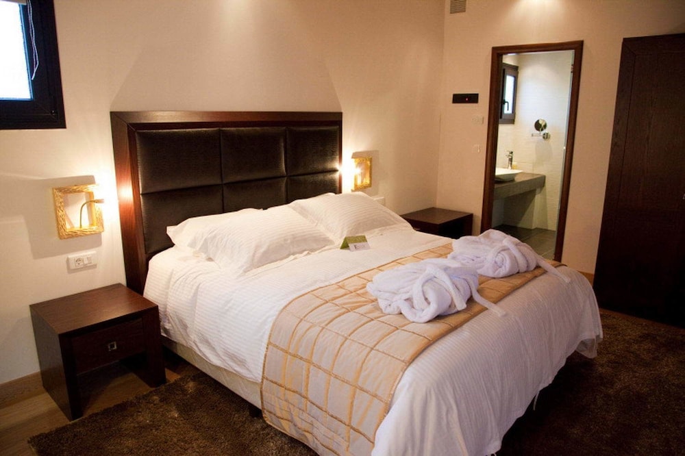 Kalavrita Canyon Hotel & Spa 3/28