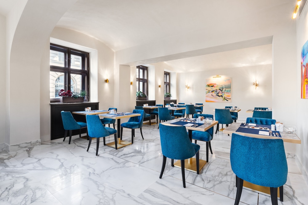 Aurea Legends by Eurostars Hotel Company 68/83
