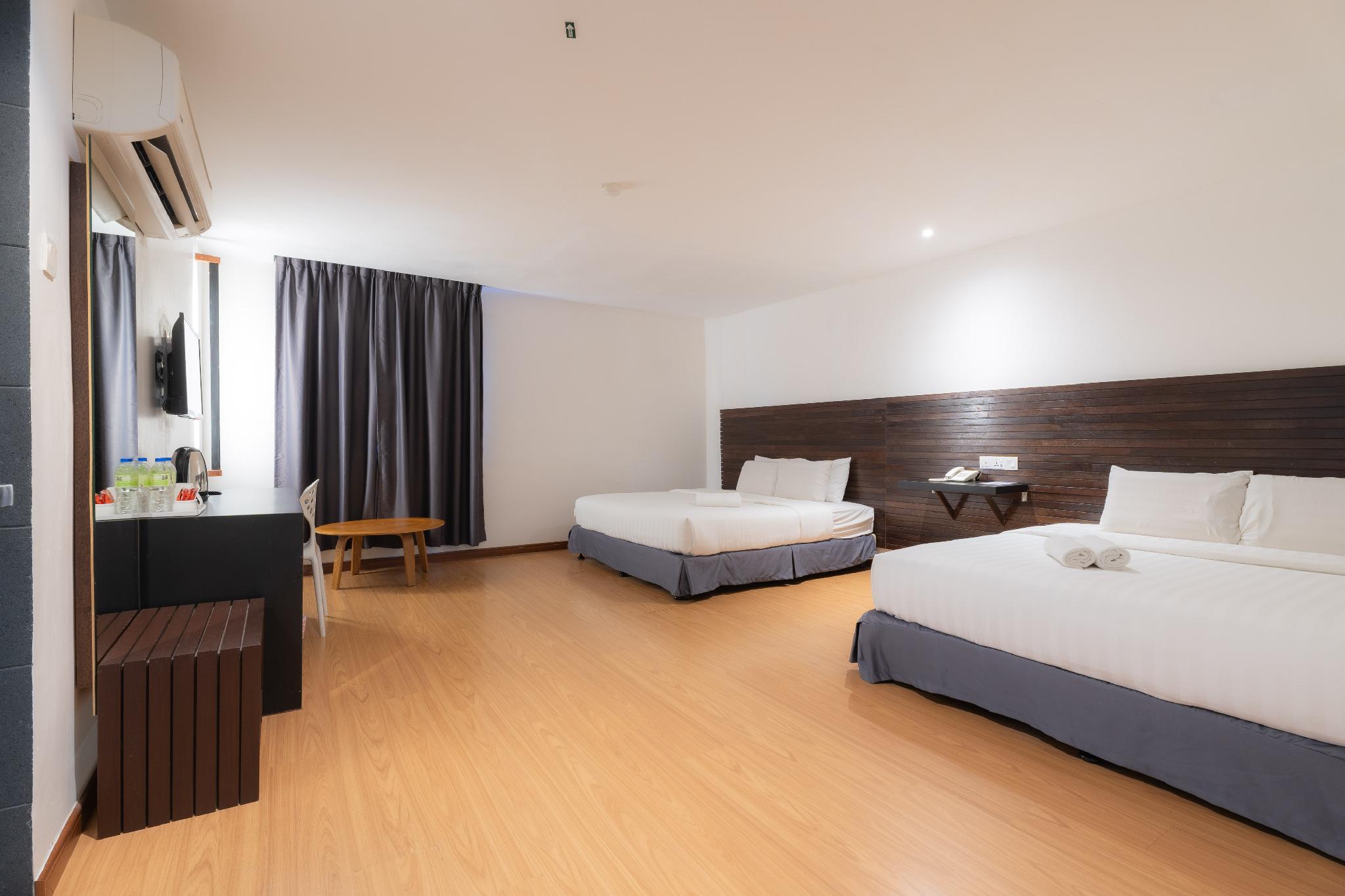 Vip, 2 Double Beds, 2 King Beds