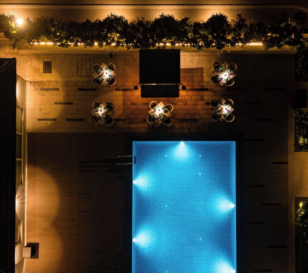 Jkr Resort Spa 3/42