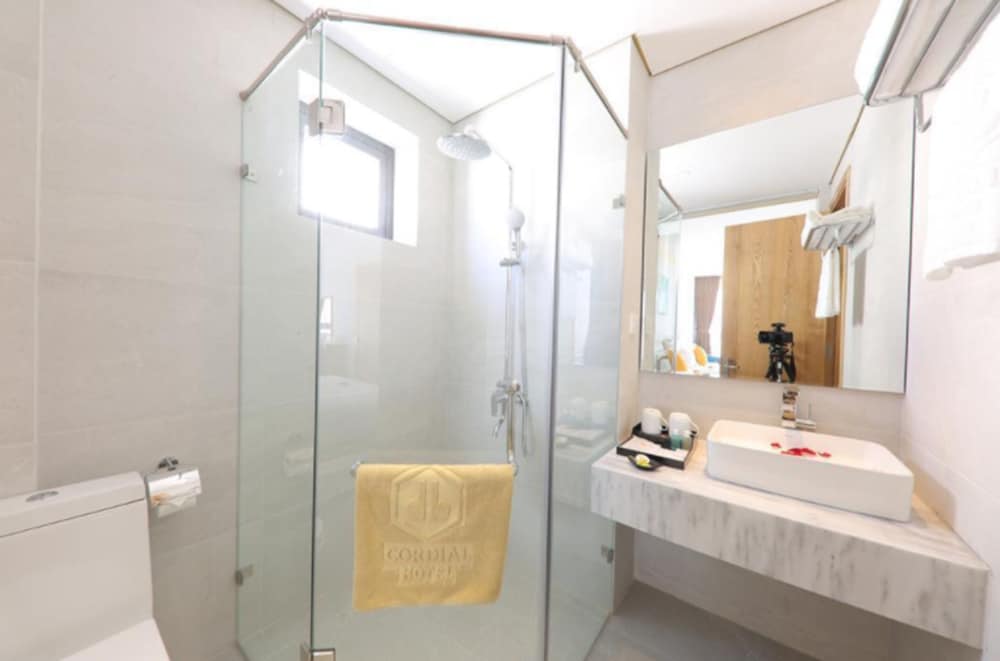 Cordial 1 Hotel & Apartment 12/69