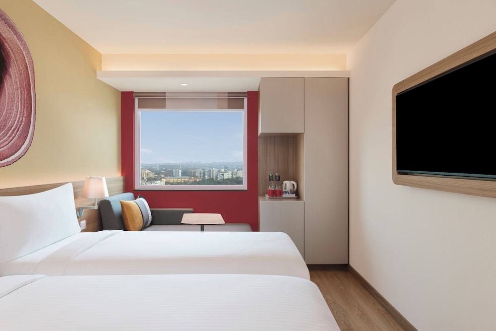 Ibis Mumbai BKC 29/75