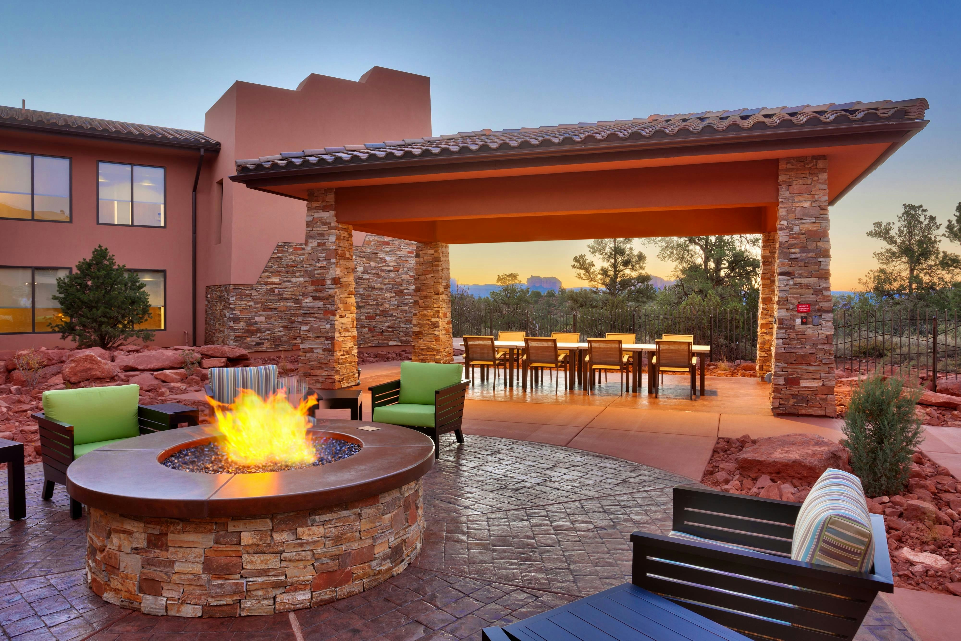 Courtyard By Marriott Sedona 4/9