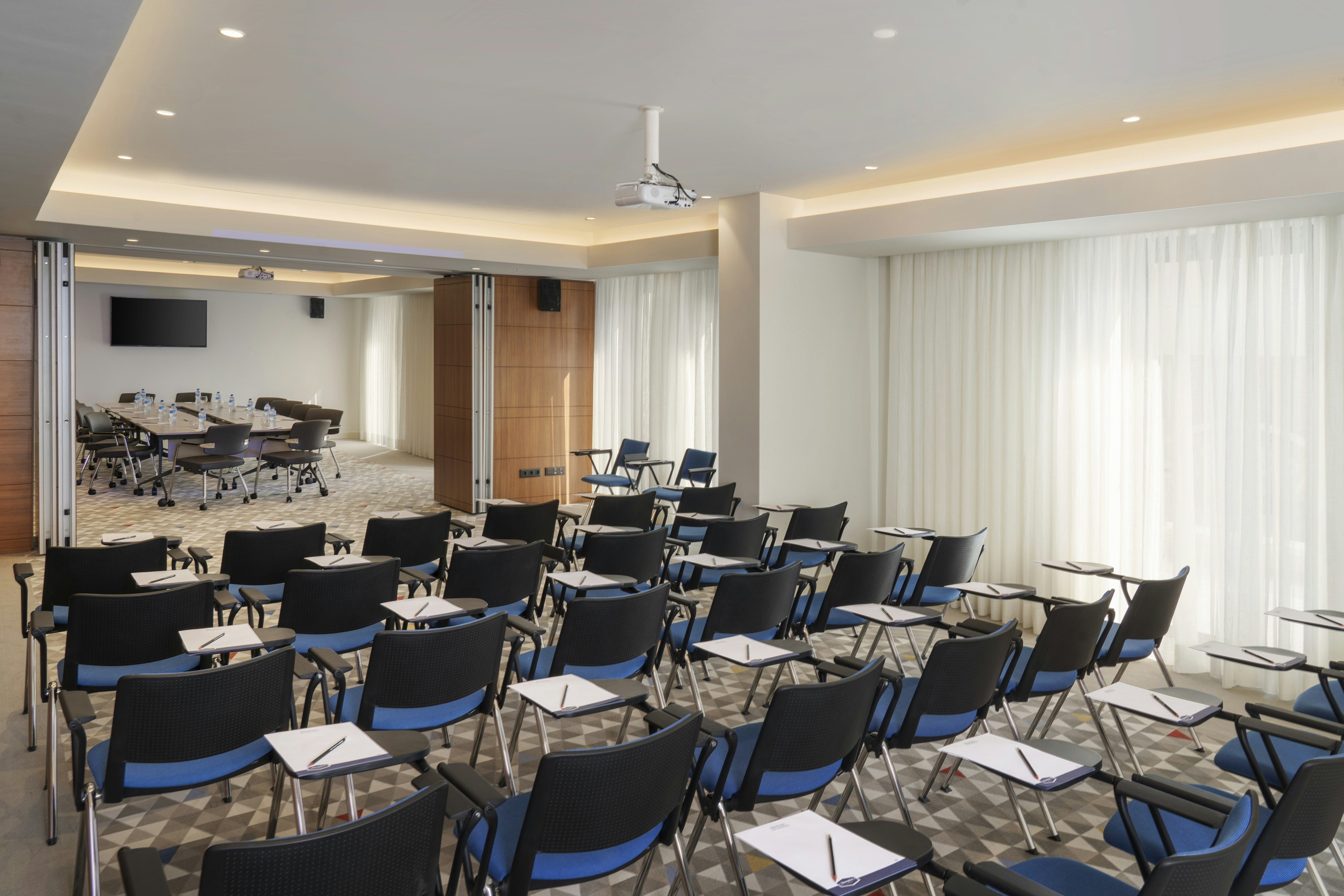 Hampton by Hilton Tashkent 49/52