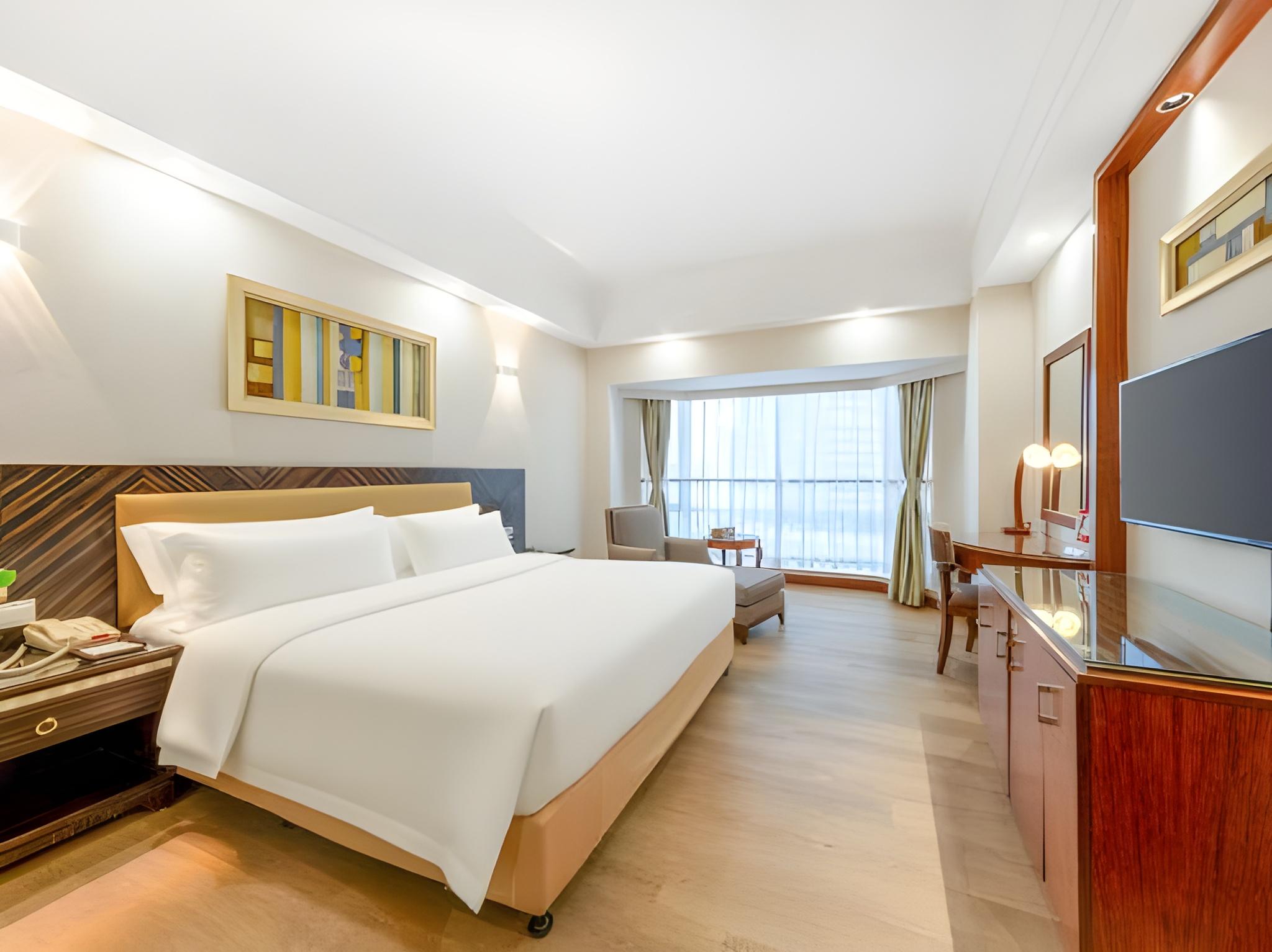 Boutique, Double Bed, with View