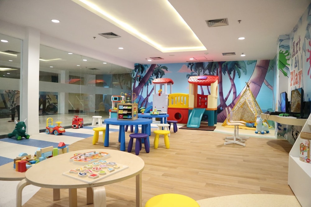 Aston Tanjung Pinang Hotel and Conference Center 54/56