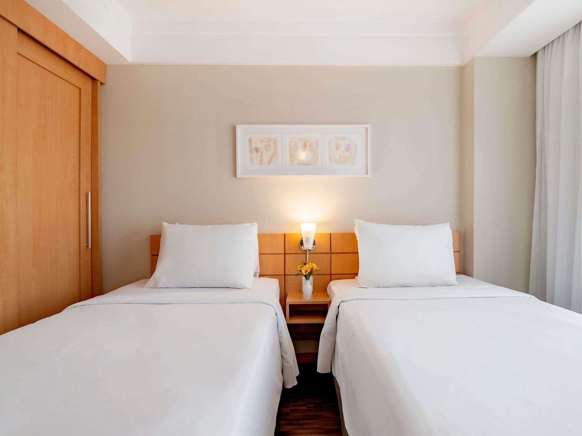 Standard, Multiple Beds