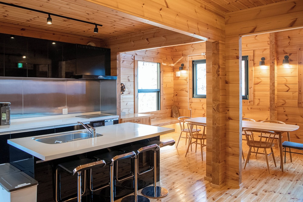 Wadano Woods Chalet 43/45